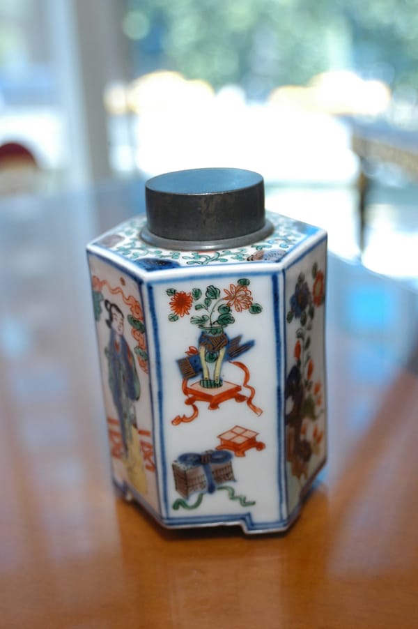 The Anglo-Dutch Tea Wars: The Untold History of Two Empires Fighting Over Chinese Black Tea